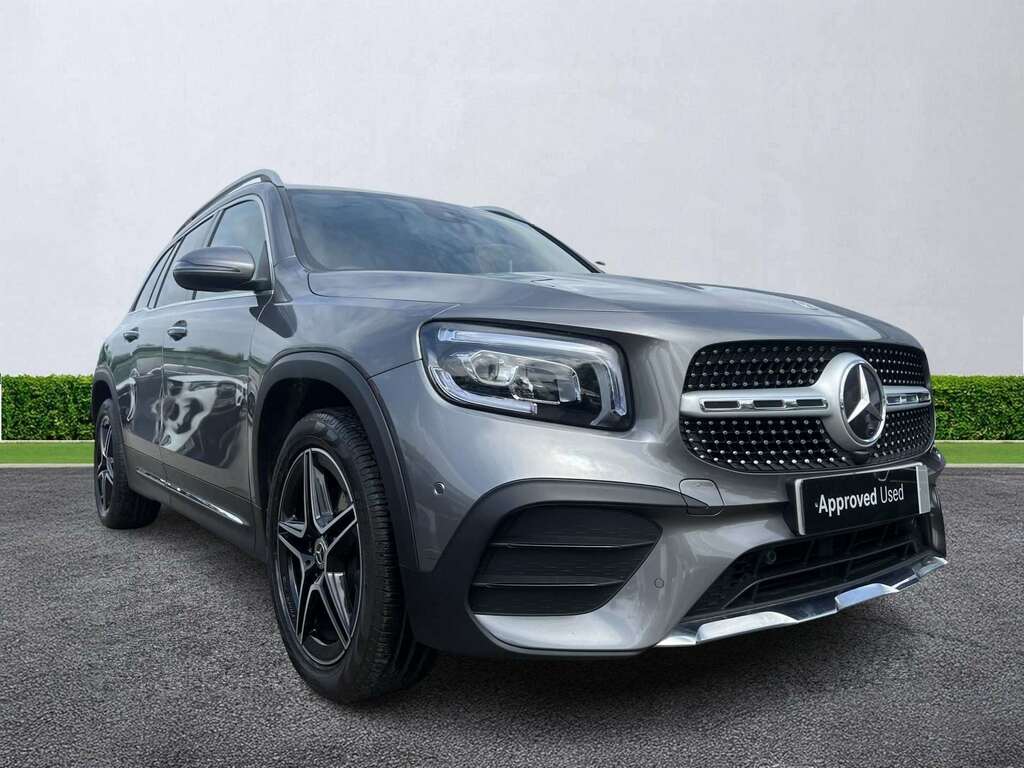 Mercedes-Benz GLB Class Glb 200 Amg Line Premium 7G-tronic Grey