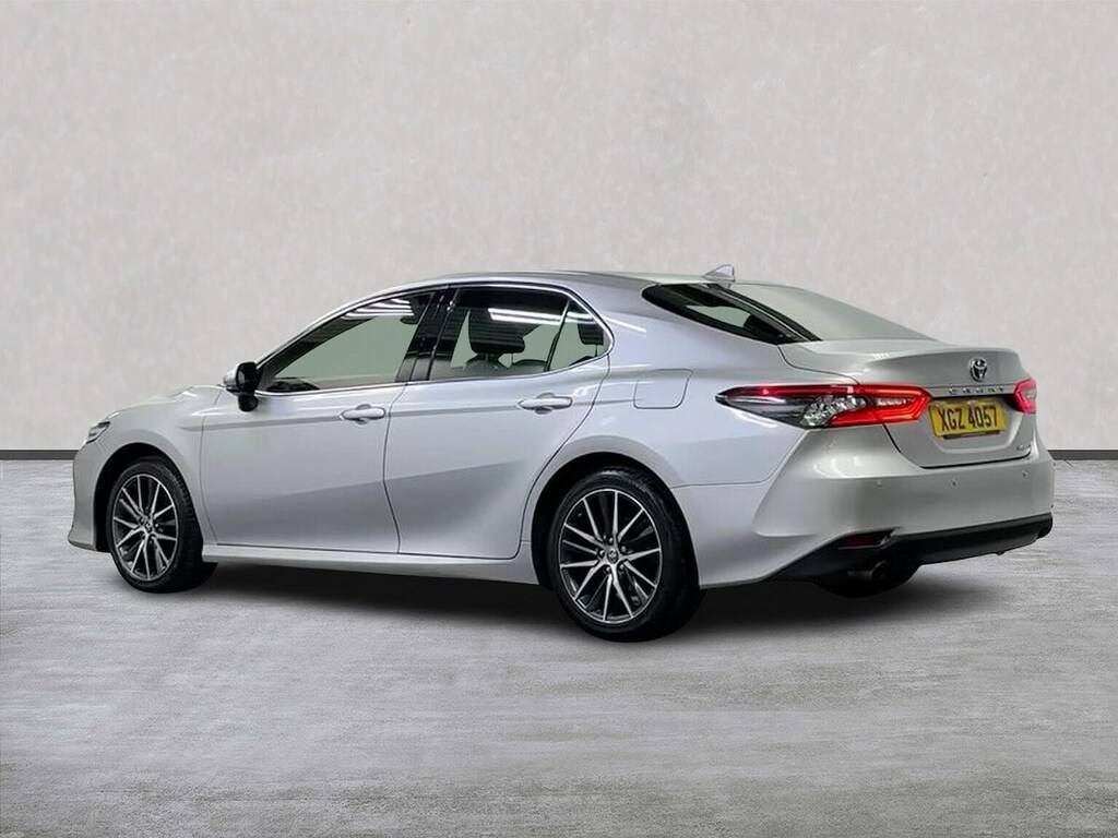 Toyota Camry 2.5 Vvt-h Excel Saloon Hybrid Cvt Euro Silver #2