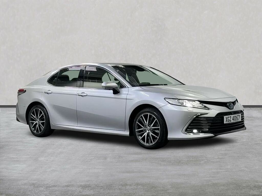 Toyota Camry 2.5 Vvt-h Excel Saloon Hybrid Cvt Euro Silver #1