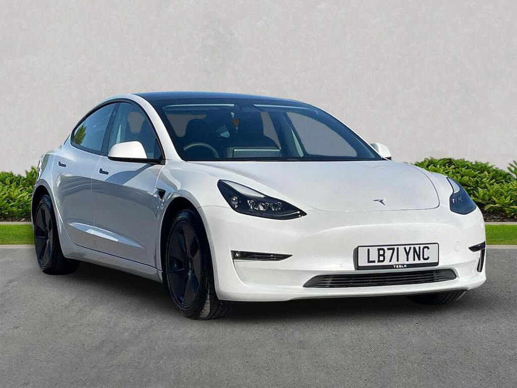 Tesla Model 3 Dual Motor Long Range Saloon 4 White