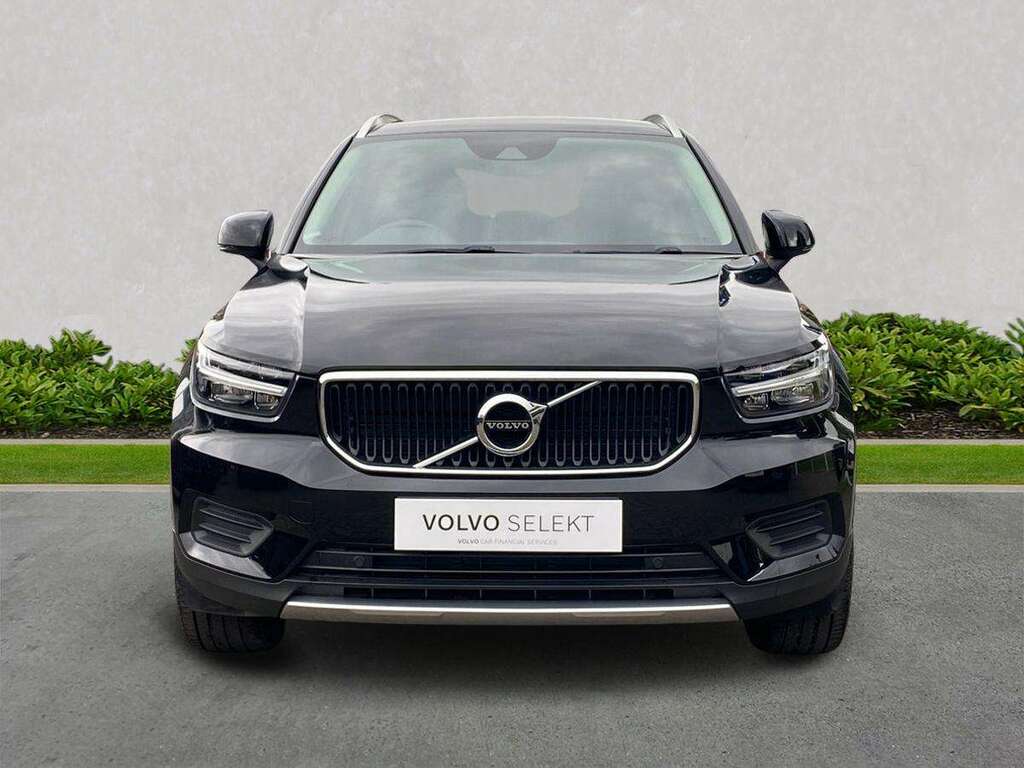 Volvo XC40 1.5 T3 163 Momentum Geartronic Black #5