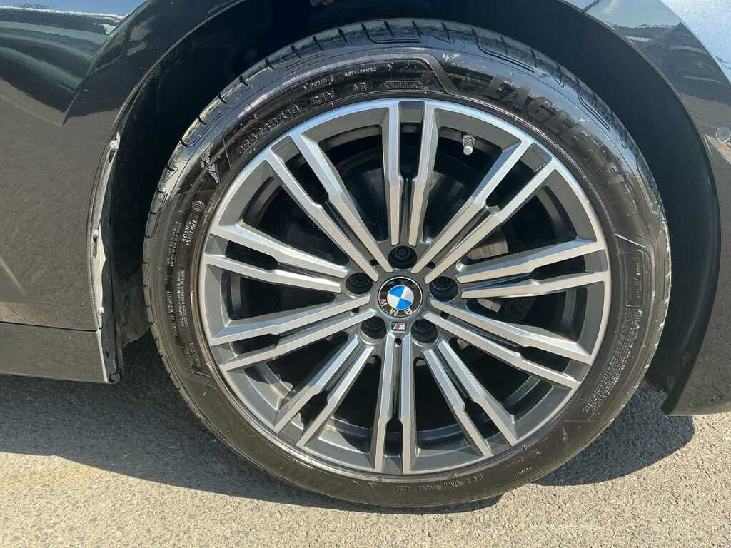 BMW 3 Series 320D Xdrive M Sport Step SH69HWS Black #6