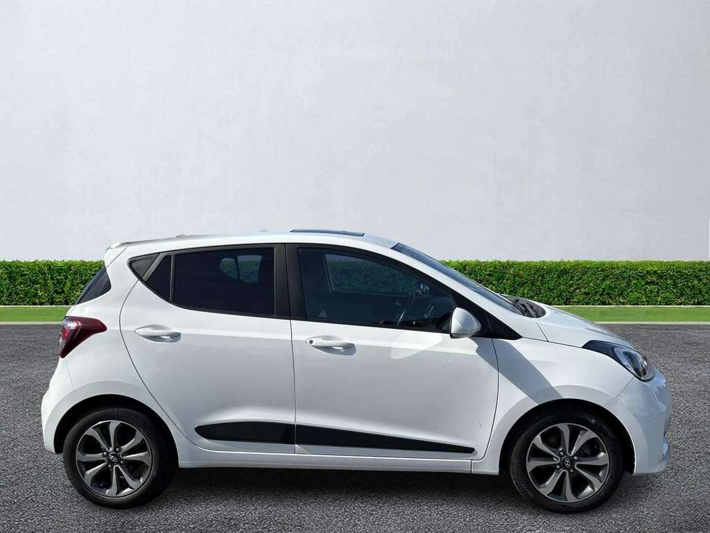 Hyundai I10 1.2 Premium Se ND67FKA White #3