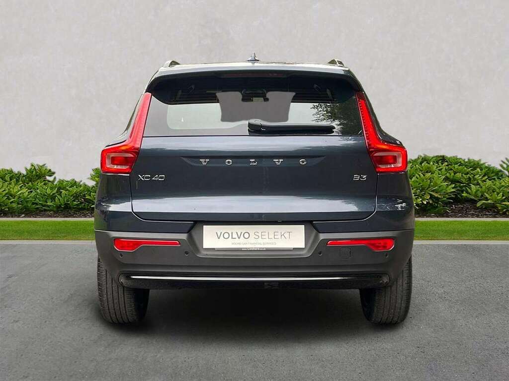 Volvo XC40 2.0 B3p Plus Dark MJ75CHK Blue #4