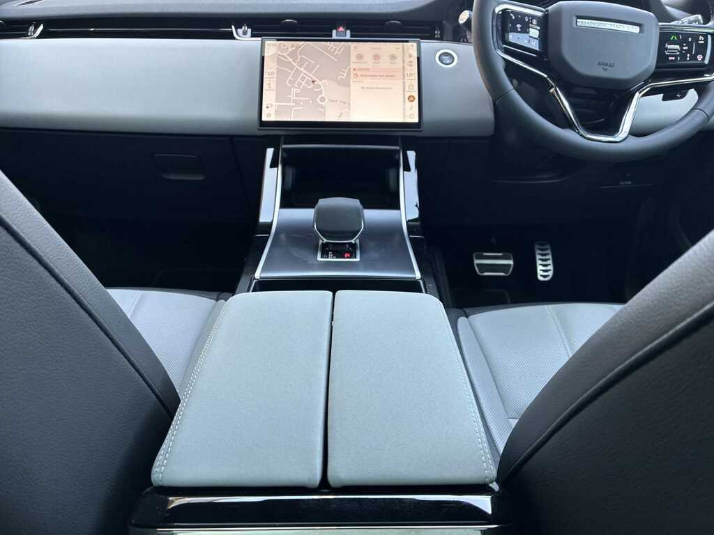 Land Rover Range Rover Evoque 2.0 D200 Edition EY75KXX Black #6