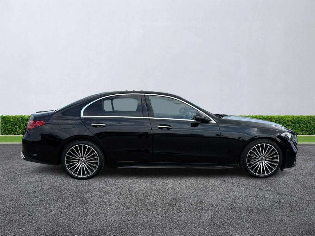 Mercedes-Benz C Class C220d Amg Line Premium Plus 9G-tronic Black #3