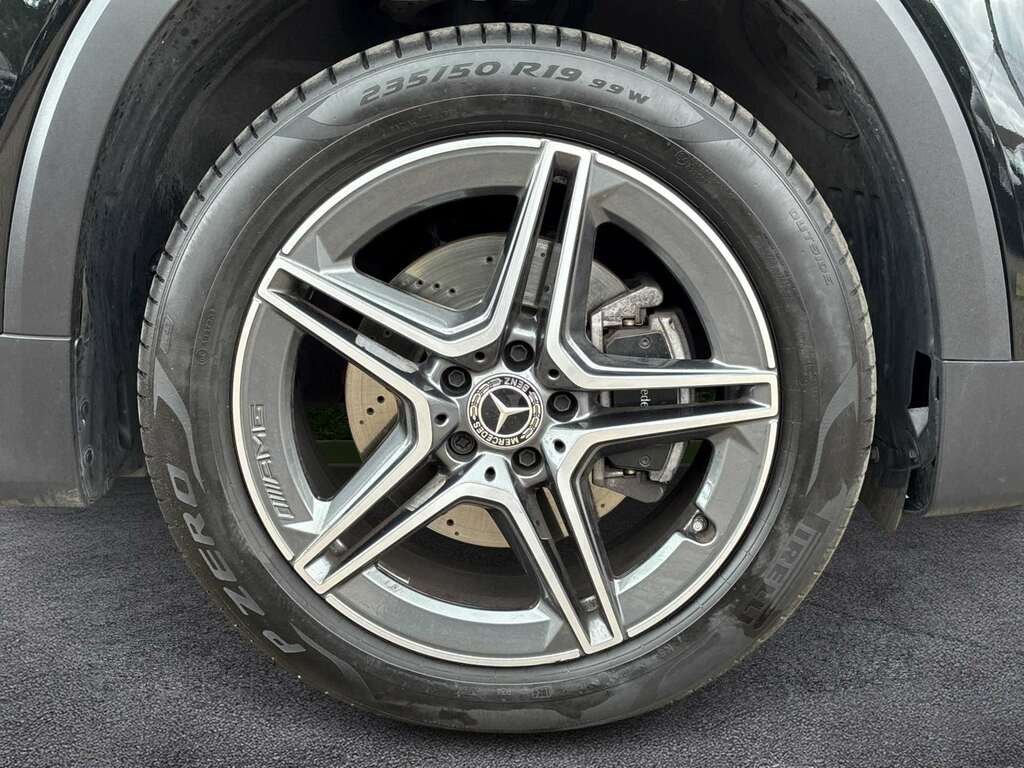 Mercedes-Benz GLB Class Glb 200D Amg Line Premium 8G-tronic Black #6