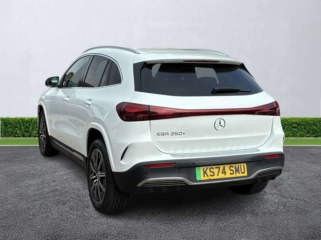 Mercedes-Benz EQA Eqa 250 140Kw Amg Line Executive 70.5Kwh KS74SMU White #2