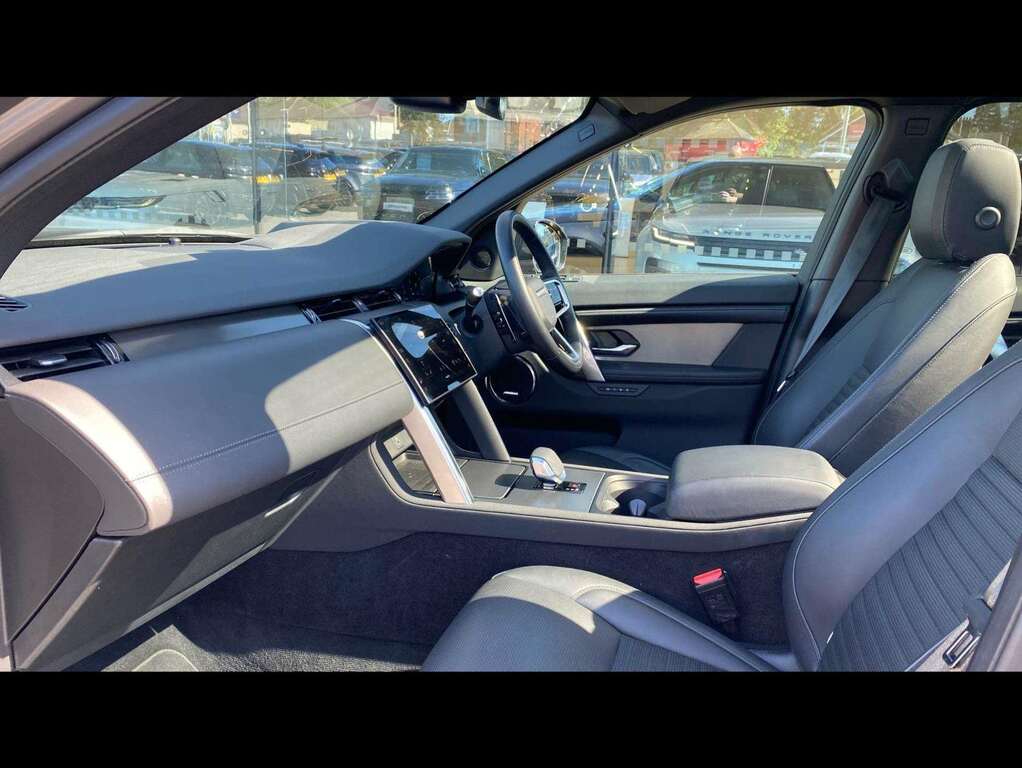 Land Rover Discovery Sport 1.5 P270e Dynamic Hse 5 Seat Grey #3