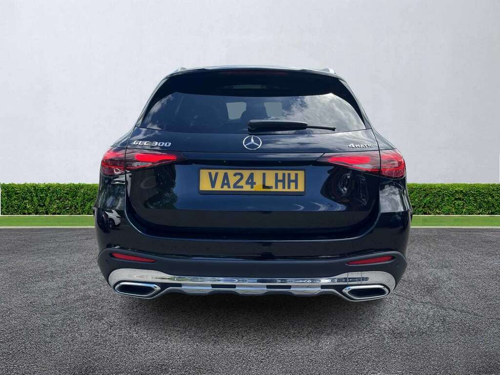 Mercedes-Benz GLC Class Glc 300 4Matic Amg Line Premium Plus 9G-tronic VA24LHH Black #4