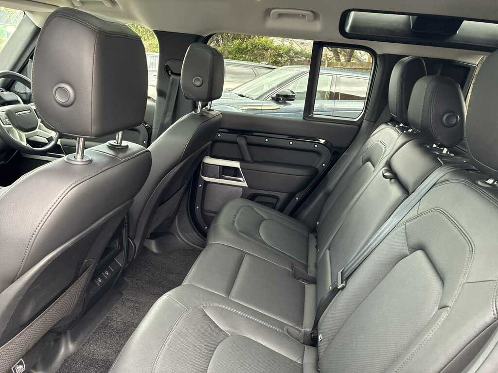 Land Rover Defender 110 3.0 D250 Xs Edition 110 EA24AWM Black #4