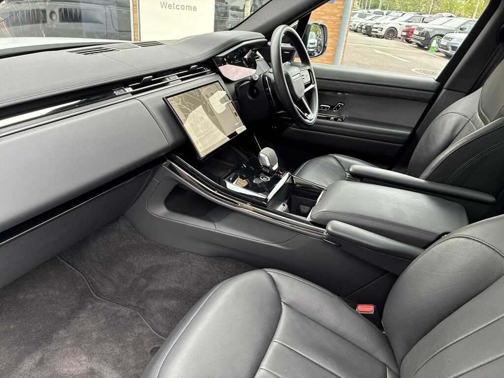 Land Rover Range Rover Sport 3.0 D300 Dynamic Se LX73MZT White #3