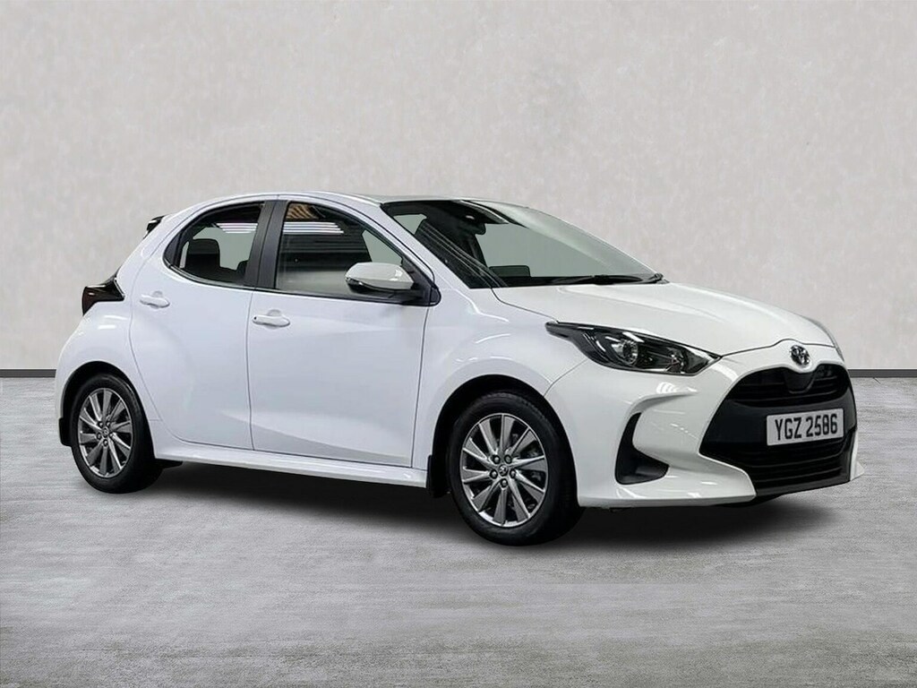 Toyota Yaris 1.5 Vvt-h Icon Hatchback Hybrid E-cvt E White