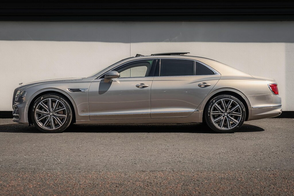 Bentley Flying Spur 4.0 V8 Touring Spec OO07WAC Silver #4