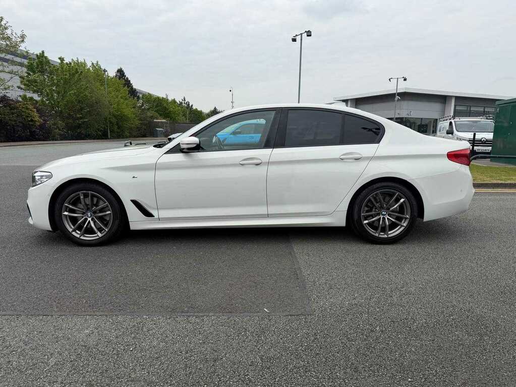 BMW 5 Series 520I M Sport White #6