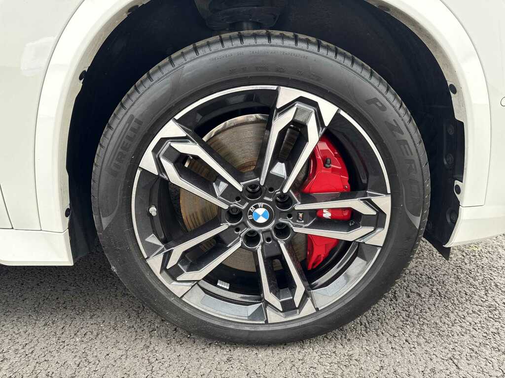 BMW iX1 230Kw Xdrive30 Shadow Edition 65Kwh DA75XHL White #6
