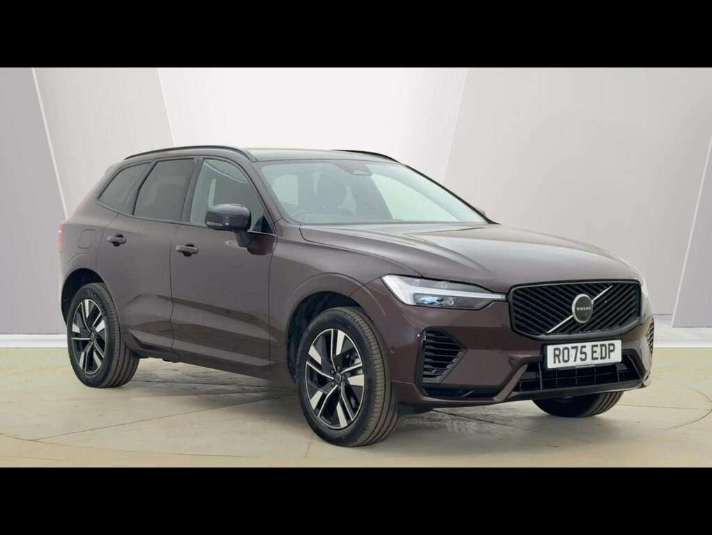 Volvo XC60 2.0 T6 350 Phev Plus Dark Awd Geartronic Red