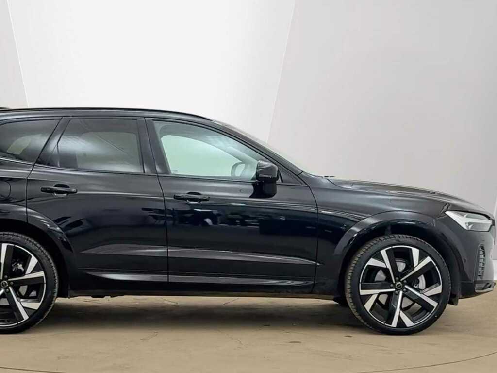 Volvo XC60 2.0 B5p Ultra Dark Awd Geartronic OY75VCM Black #3