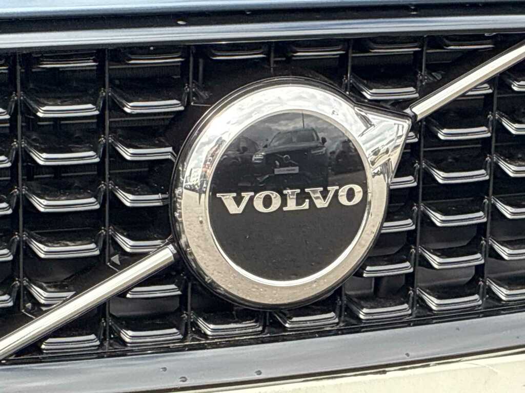 Volvo V60 2.0 T6 350 Phev Plus Dark Awd RO25GGJ Blue #4