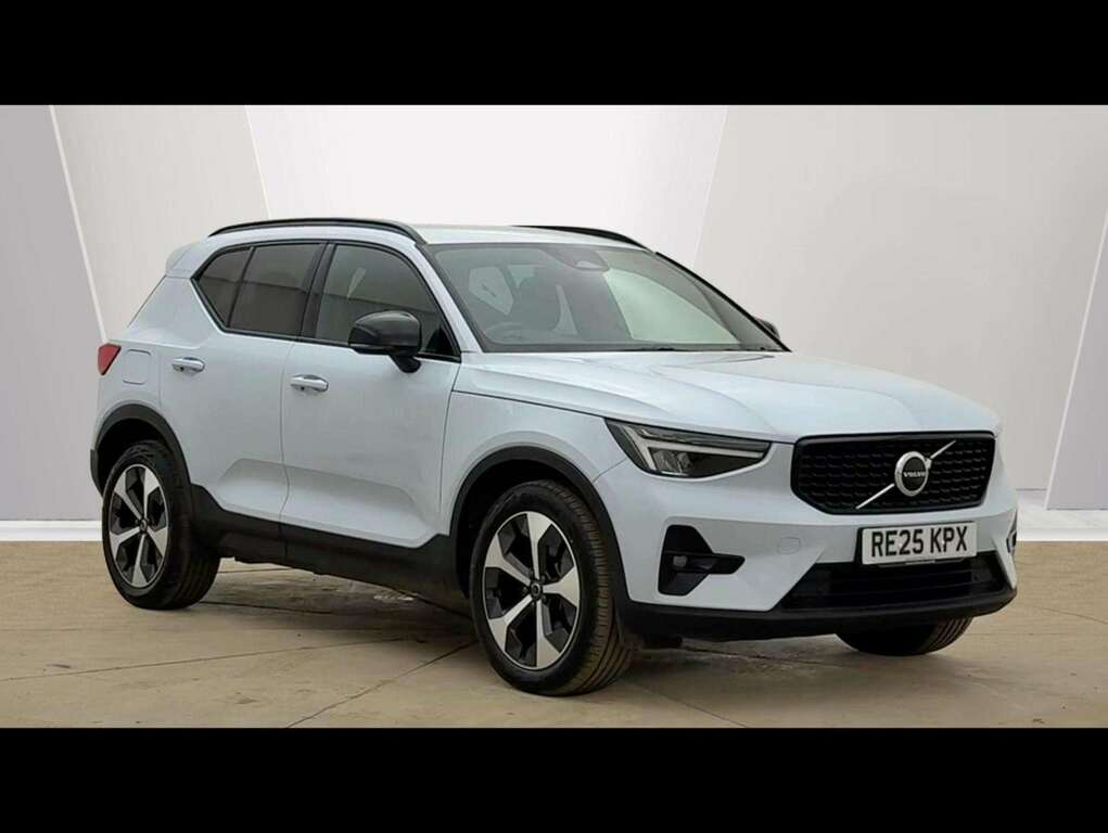 Volvo XC40 2.0 B3p Plus Dark Blue