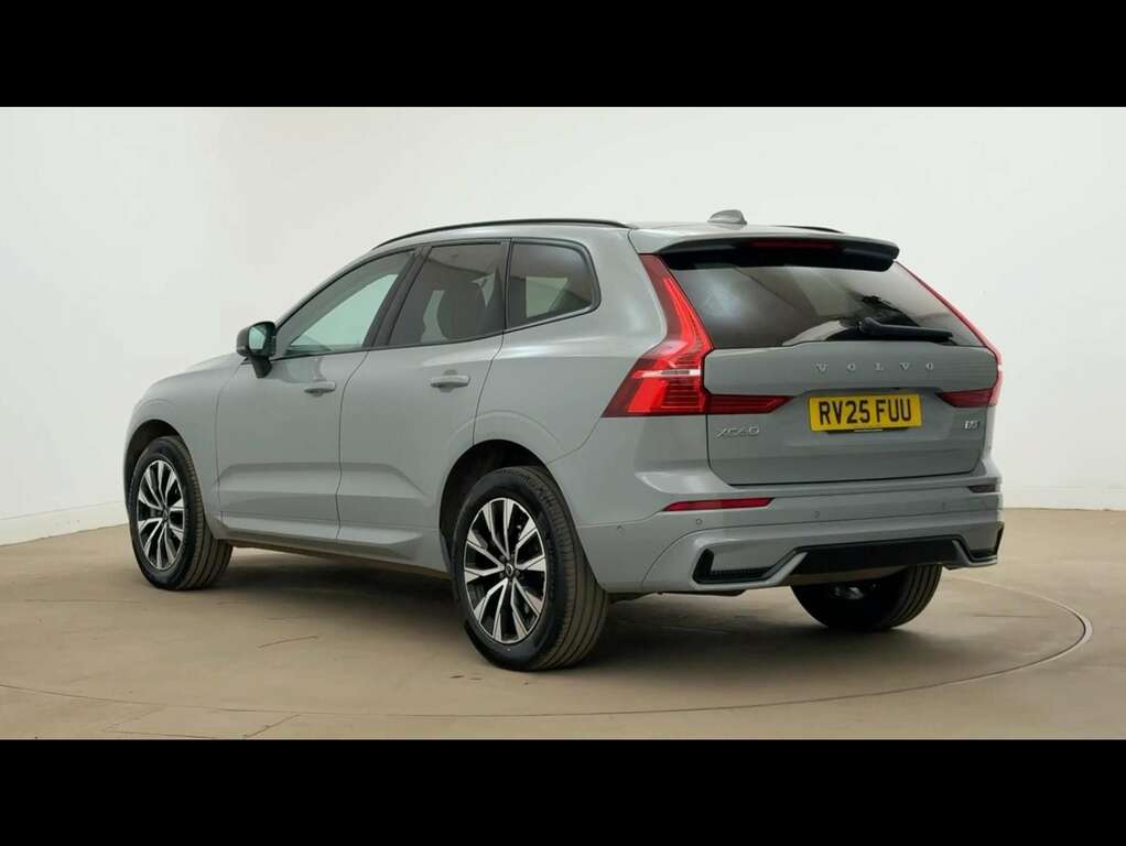 Volvo XC60 2.0 B5p Plus Dark Awd Geartronic RV25FUU Grey #3