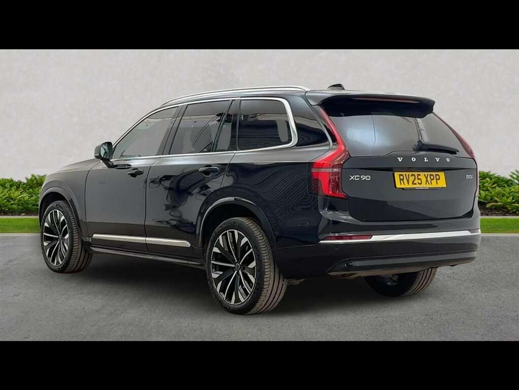 Volvo XC90 2.0 B5p Ultra Dark Awd Geartronic RV25XPP Black #2