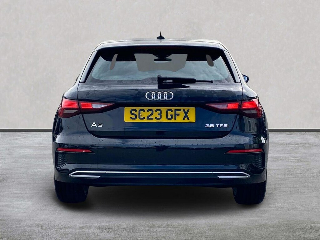 Audi A3 1.5 Tfsi 35 Sport Sportback Euro SC23GFX Black #4