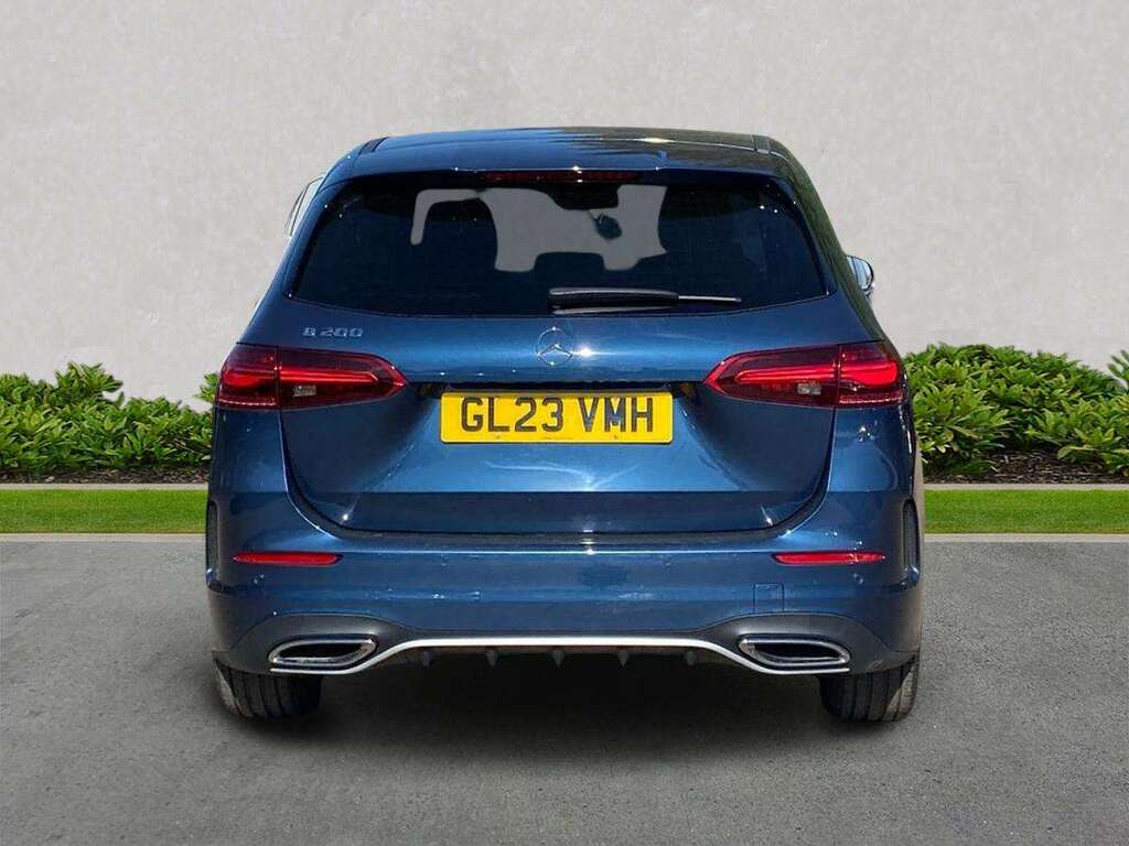 Mercedes-Benz B Class B200 Amg Line Executive Blue #4