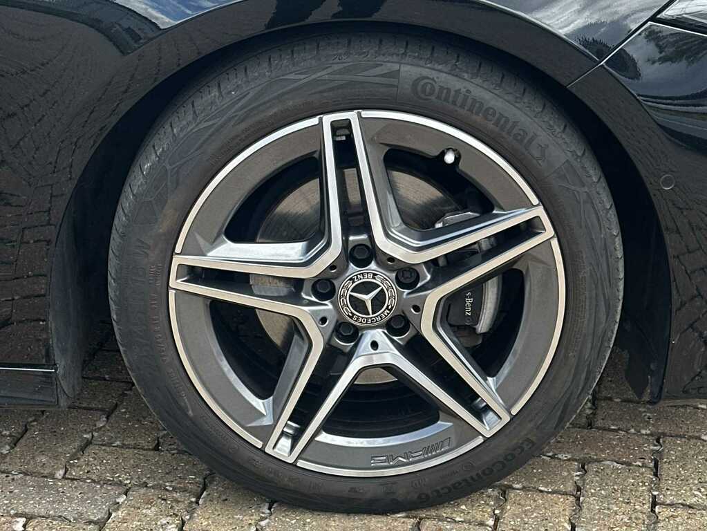 Mercedes-Benz A Class A180 Amg Line Executive GJ23WJF Black #6