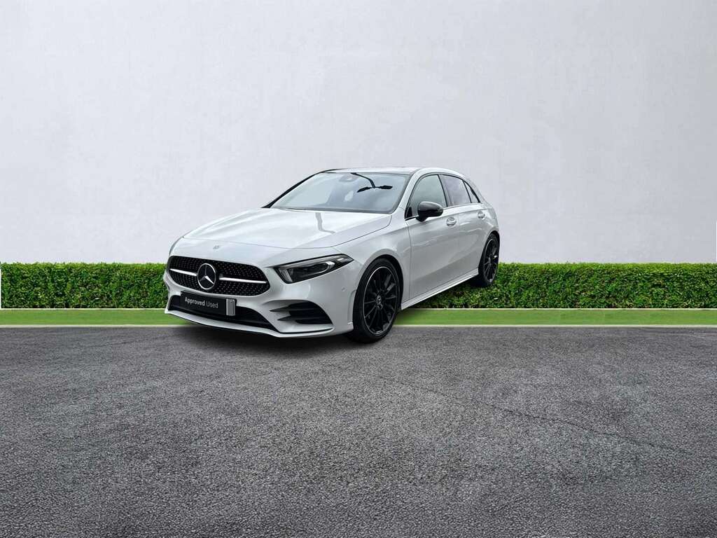Mercedes-Benz A Class A200 Amg Line Premium Plus Night Edition White #3