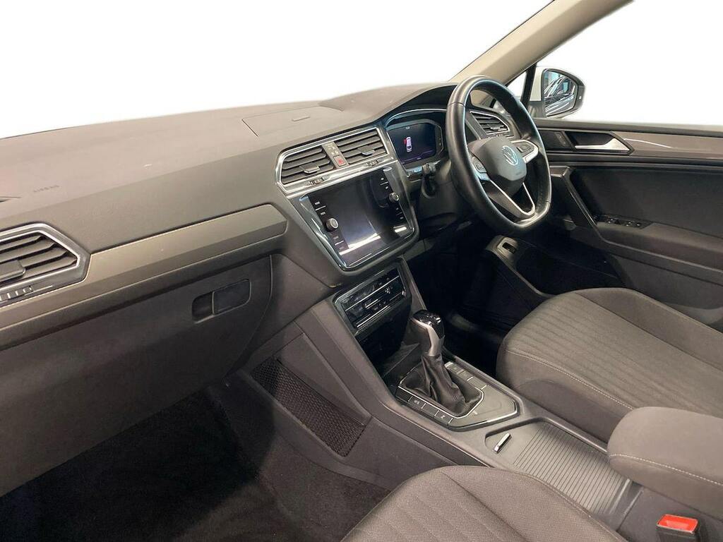 Volkswagen Tiguan Allspace 1.5 Tsi Life Suv Dsg Euro 6 Ss 150 White #6