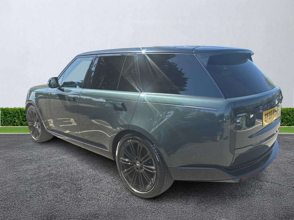 Land Rover Range Rover 3.0 P400 Hse EF22XHE Green #2