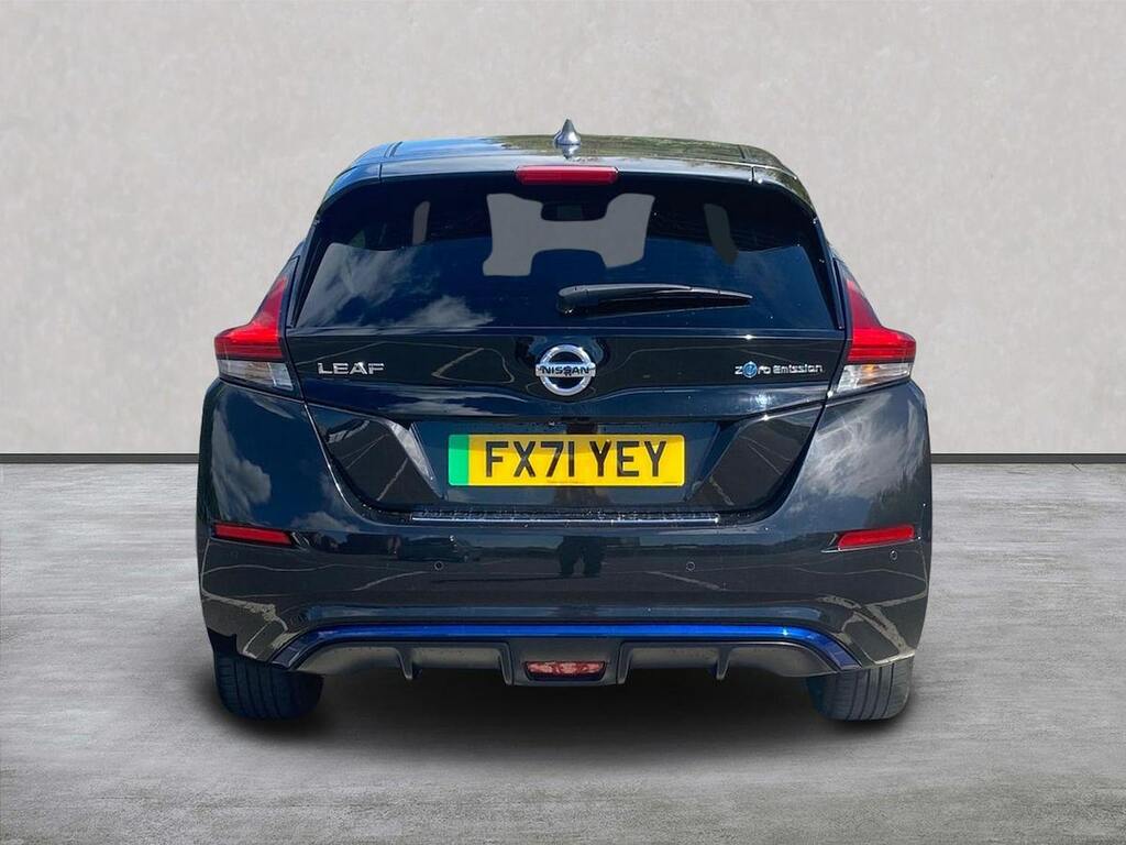 Nissan Leaf 40Kwh Tekna Hatchback 150 Ps FX71YEY Black #4