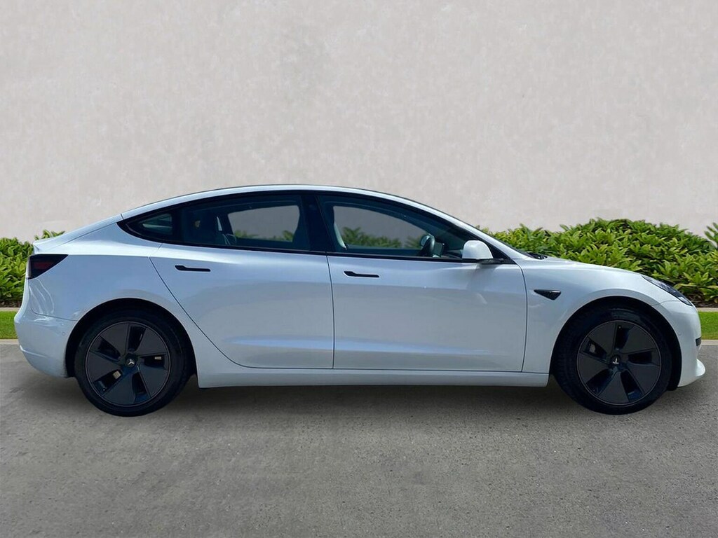 Tesla Model 3 Standard Range Plus Saloon Rwd BJ71AGV White #2