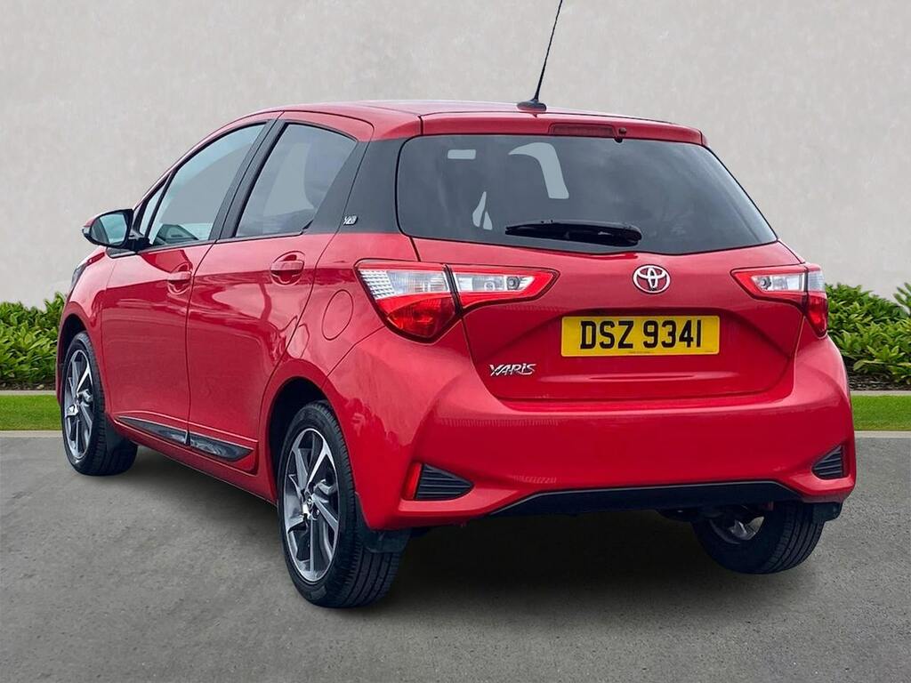 Toyota Yaris 1.5 Vvt-i Y20 Hatchback Euro 6 Red #2