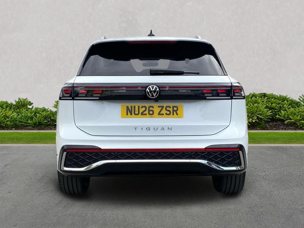 Volkswagen Tiguan 2.0 Tdi R-line Dsg NU26ZSR White #3