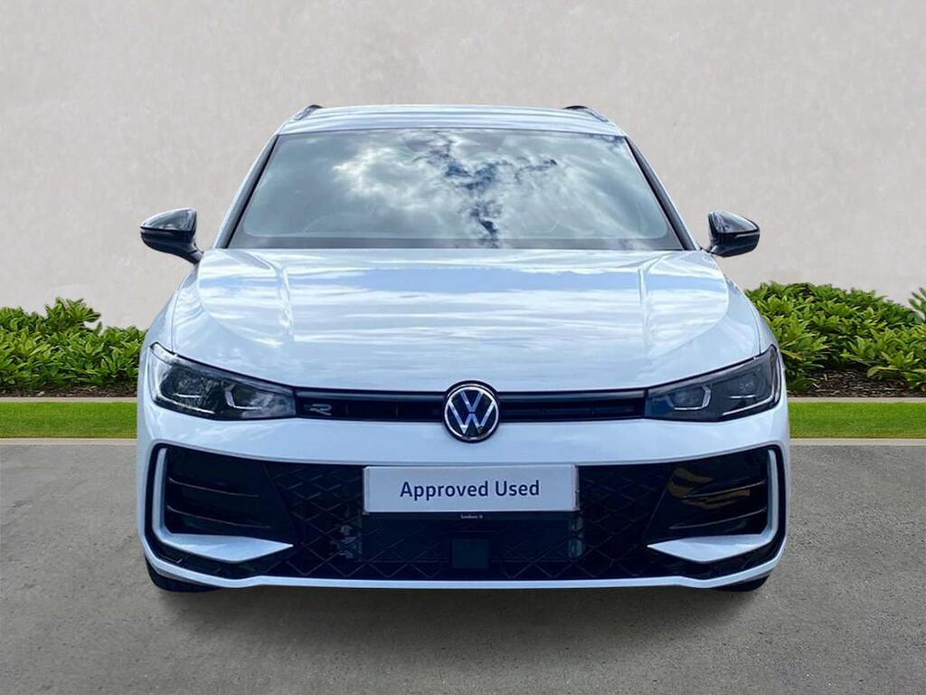 Volkswagen Passat 1.5 Etsi R-line Dsg White #4