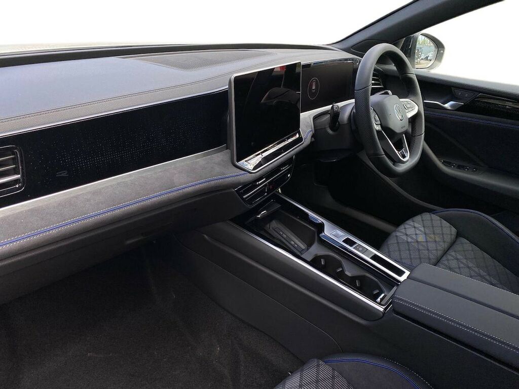 Volkswagen Passat 1.5 Etsi R-line Dsg White #6
