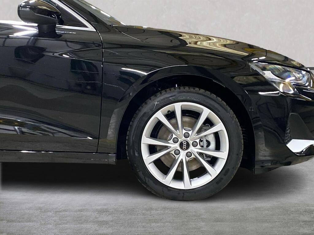Audi A3 1.5 Tfsi E 204 Sport S Tronic RK26BKE Black #6