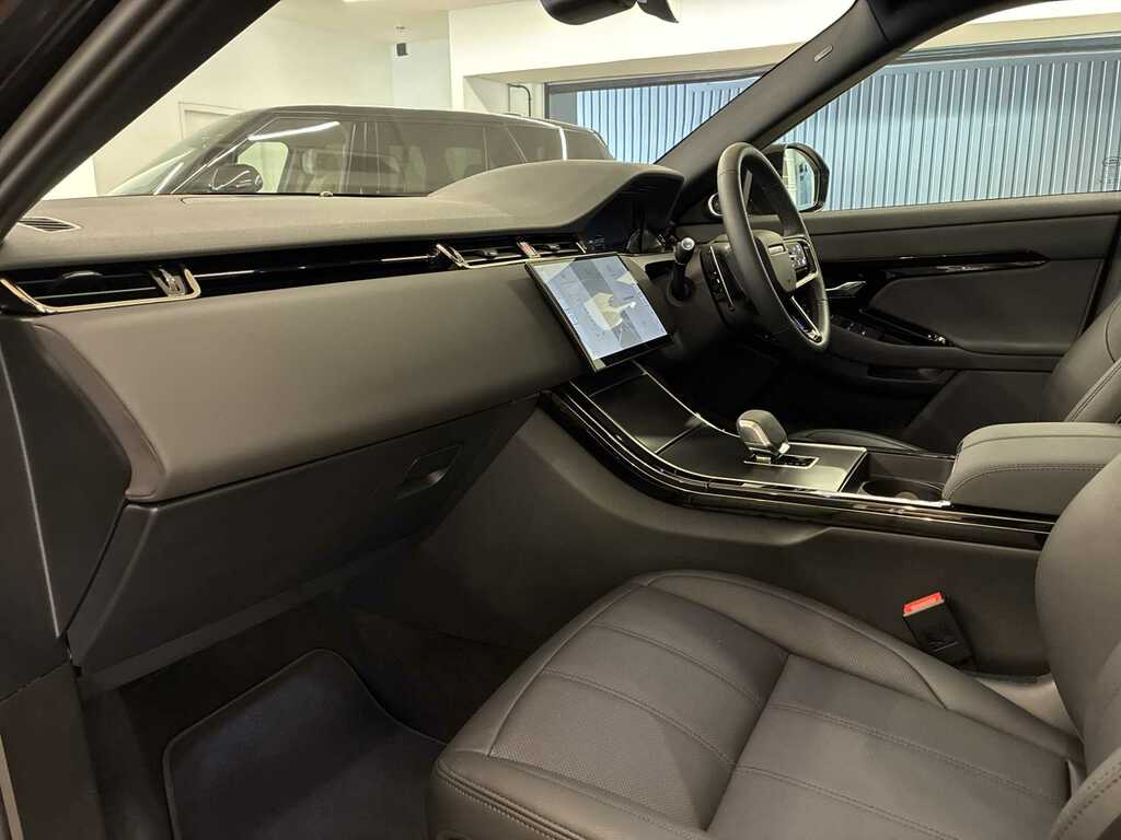 Land Rover Range Rover Evoque 2.0 D200 Edition LN75CJJ Black #3