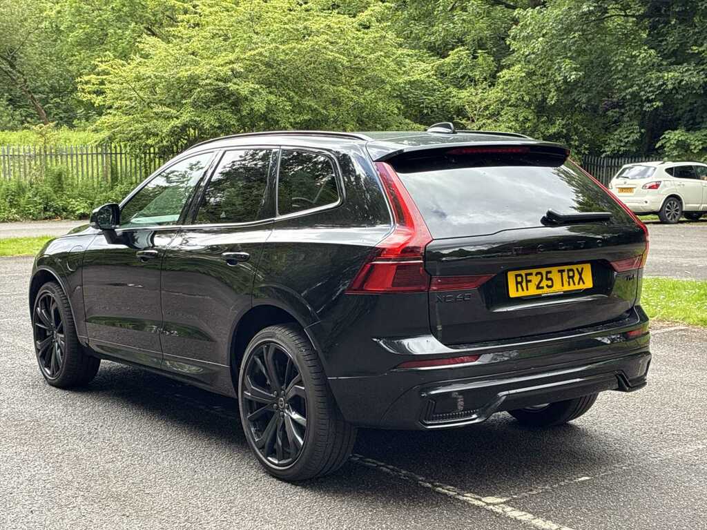 Volvo XC60 2.0 T6 350 Phev Plus Black Ed Awd Geartronic RF25TRX Black #5