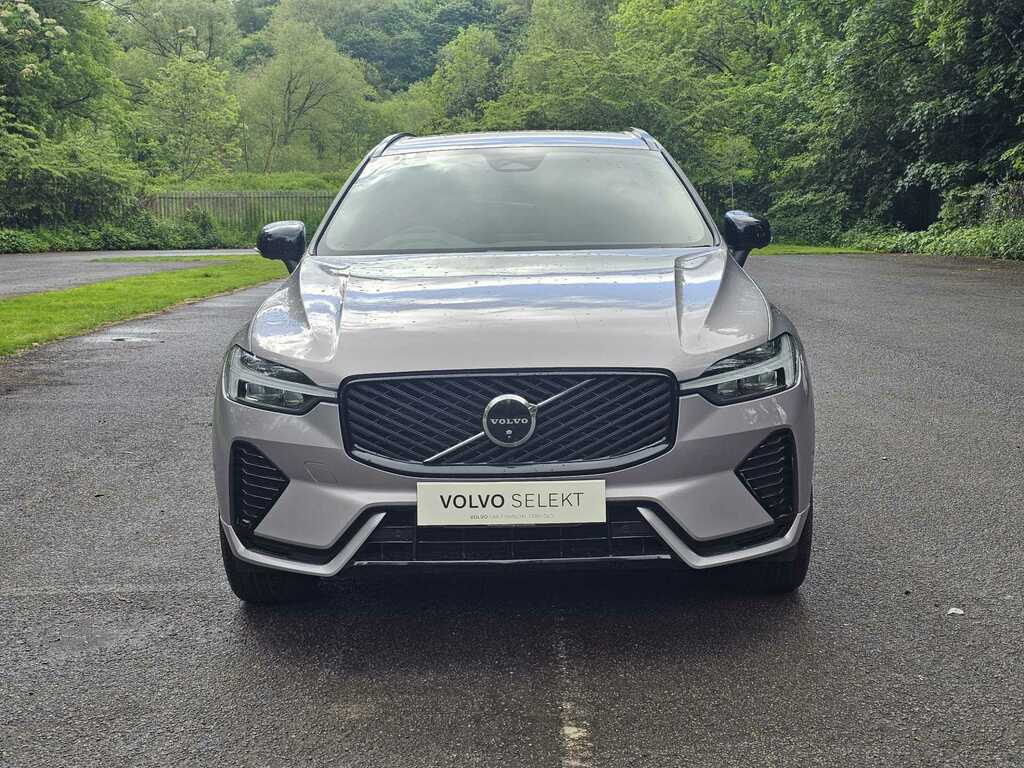 Volvo XC60 2.0 B5p Plus Dark Awd Geartronic Silver