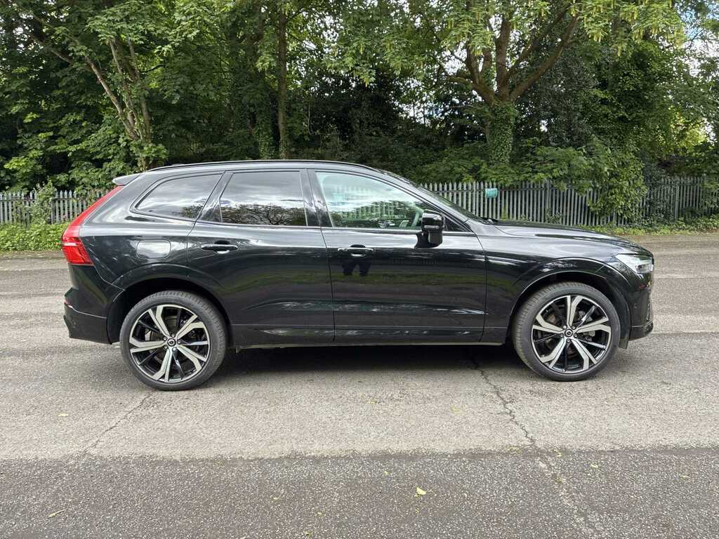 Volvo XC60 2.0 B5p Ultra Dark Awd Geartronic RJ25EZG Black #4