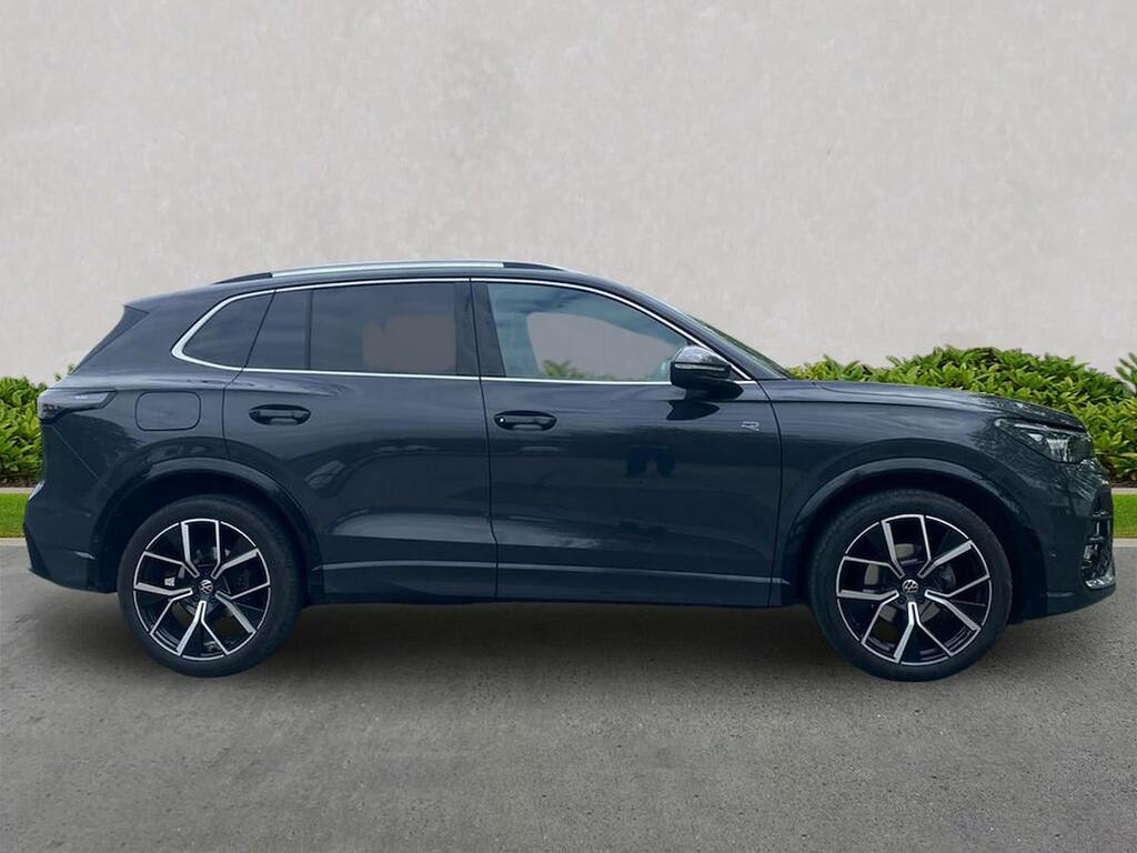 Volkswagen Tiguan 1.5 Etsi Mhev R-line Suv Hybrid Dsg Eur NV25AEY Grey #2