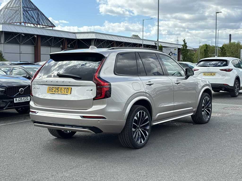 Volvo XC90 2.0 B5p Ultra Dark Awd Geartronic RE25LTO Gold #4