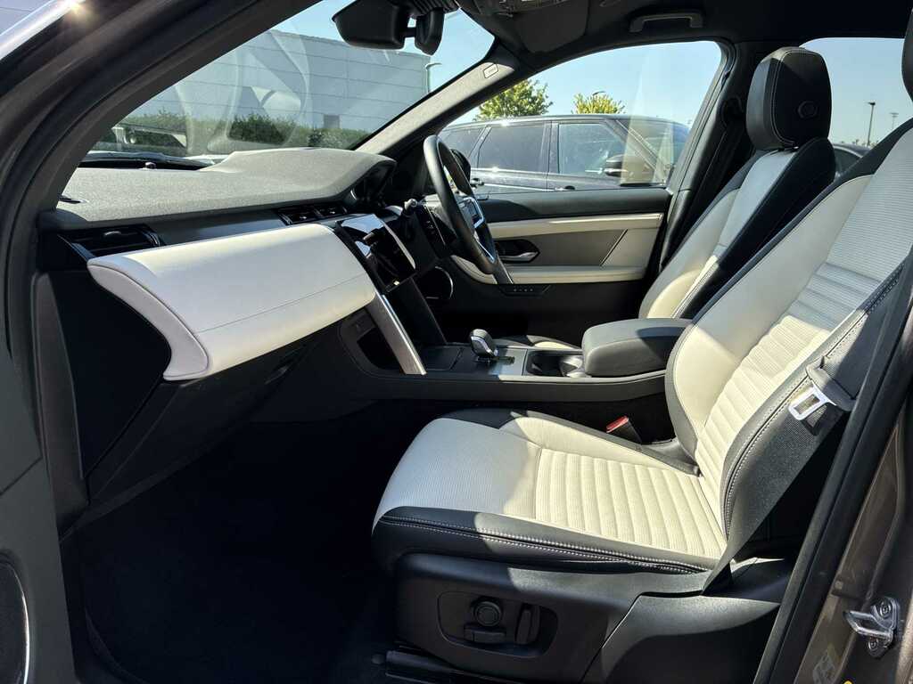 Land Rover Discovery Sport 2.0 D200 Dynamic Hse 7 Seat KR74NWW Silver #3