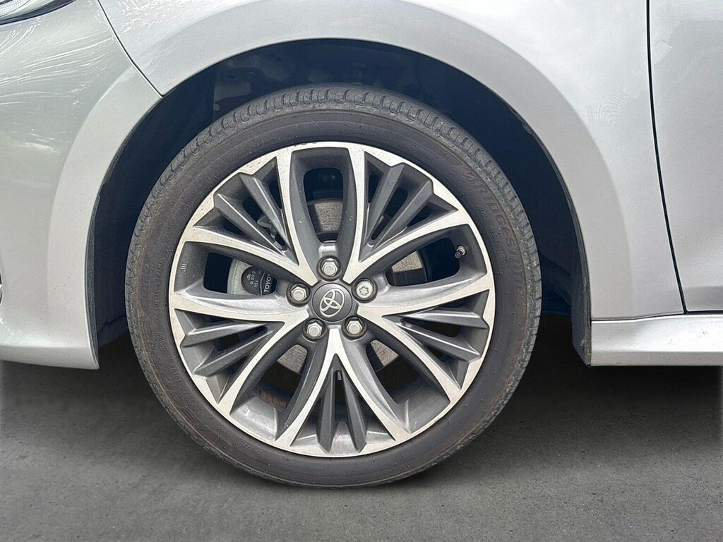 Toyota Yaris 1.5 Vvt-h Excel Hatchback Hybrid E-cvt NV24ZHH Silver #5