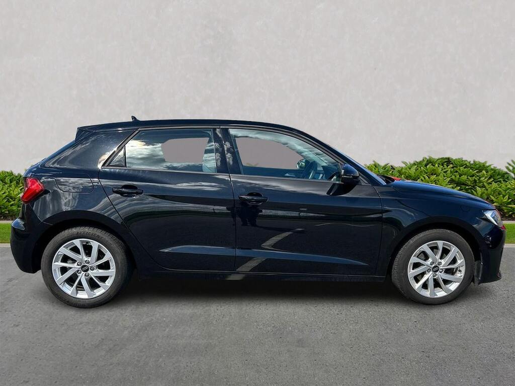 Audi A1 1.0 Tfsi 30 Sport Sportback Euro NL72PZT Black #3