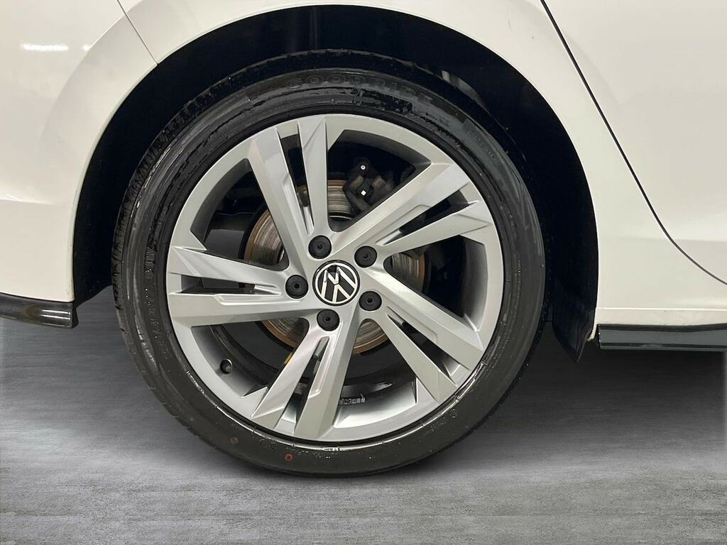 Volkswagen Golf 1.5 Tsi R-line KN22TLF White #5