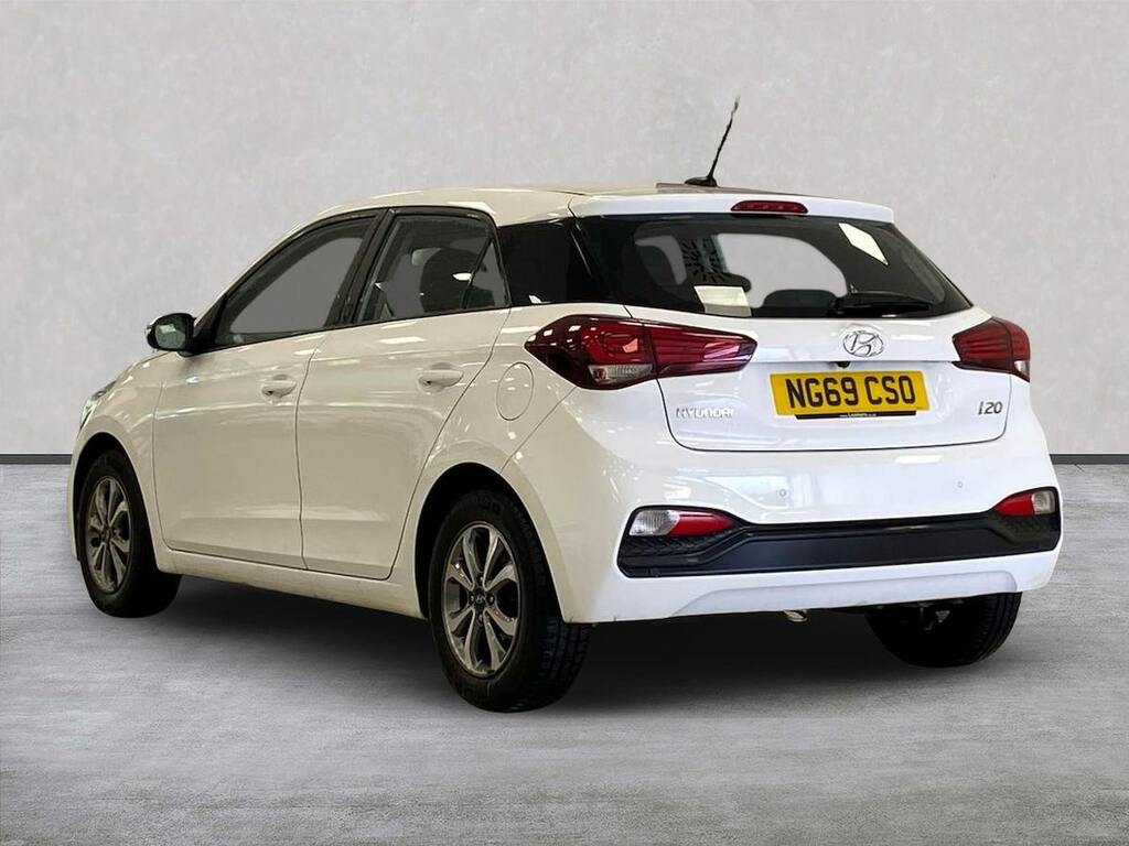 Hyundai I20 1.2 Se Launch Edition Hatchback White